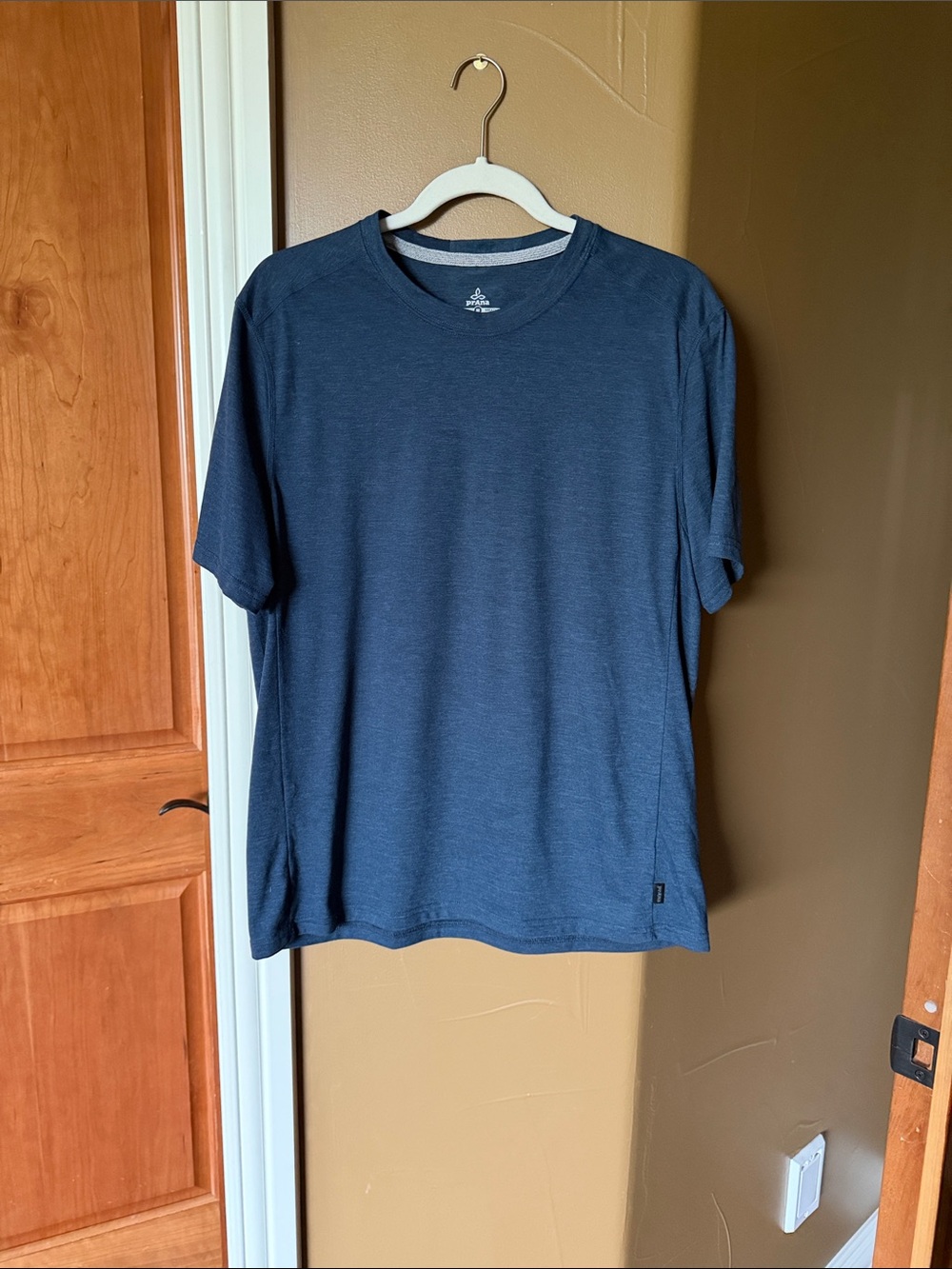 Prana women Short Sleeve Crew Tee in Navy Blue